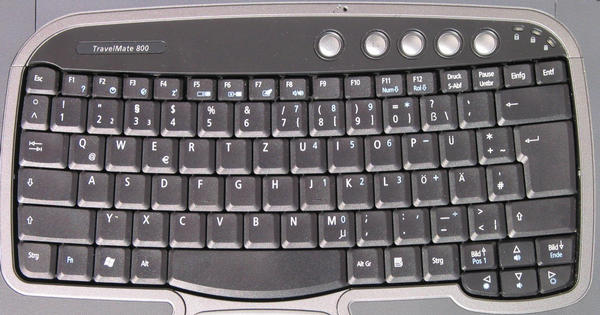 Ergonomie: ergonomisch geschwungene Tastatur
Der Travelmate hat eine ergonomisch geschwungene Tastatur. Diese wurde schon in den Travelmate Serien 610, 620, 630 eingesetzt.