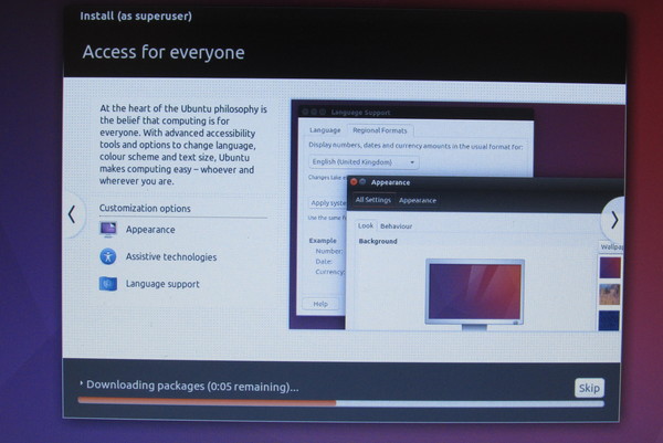 Installation Linux Ubuntu - Teil 4
Noch ein paar weitere Bildschirme mit Hinweisen auf die Eigenschaften von Ubuntu, dann ist die Installation abgeschlossen.
Bild 2