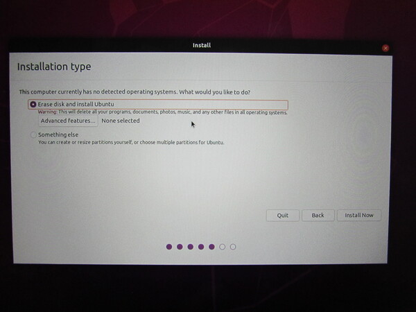 Diverse Einstellungen am Anfang der Ubuntu Installation
Aus der Swap Partition von Ubuntu 16.04 wurde eine Swap Datei in 20.04. Die Größe dieser Datei muss man aber immer noch einstellen, die wird nicht automatisch größer, wenn es nötig ist.
Bild 1