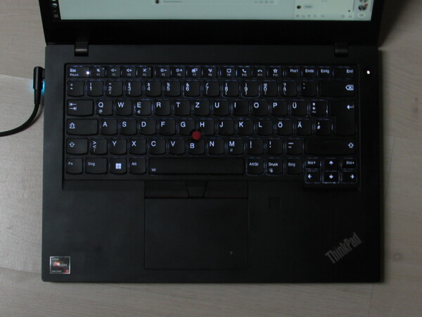 Lenovo Thinkpad L14 Gen 2 AMD hat alle Tasten
Wichtig, Bild nach oben, Bild nach unten, Position 1 und Ende sind als einzelne Tasten ausgeführt. Warum sparen andere Notebook Hersteller ausgerechnet bei der Tastatur?