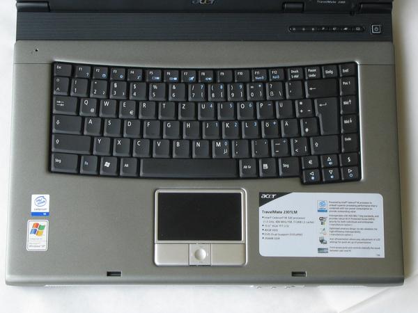 Notebooktests: Acer 2300 2301-LM - Foto Tastatur
Photo von der Tastatur. Testbericht über Acer 2300 2301LM. Celeron-M mit 256 MB RAM. Weitere Testberichte