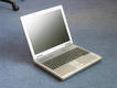 Laptop Fujitsu Siemens Amilo D x830 Test - Foto links vorne